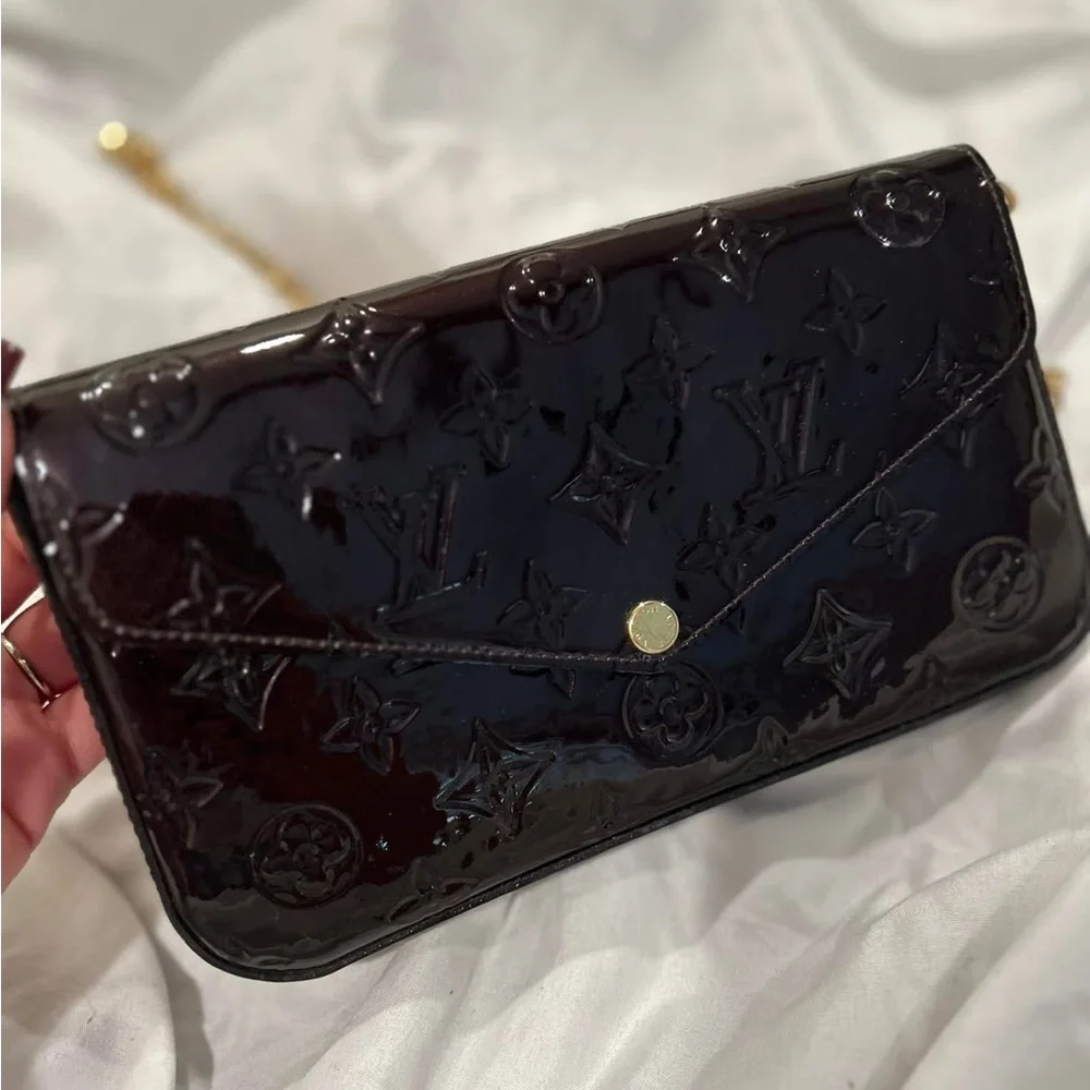 Louis Vuitton Dark Brown Patent Leather Clutch - Picture 2 of 10